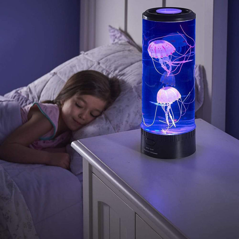 The Hypnotic Jellyfish Aquarium - woowwish.com